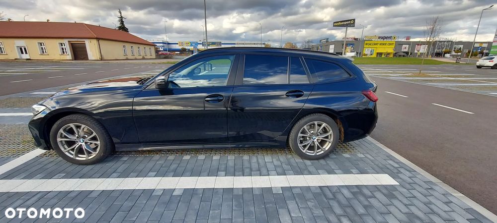 BMW Seria 3 318i Advantage - 11