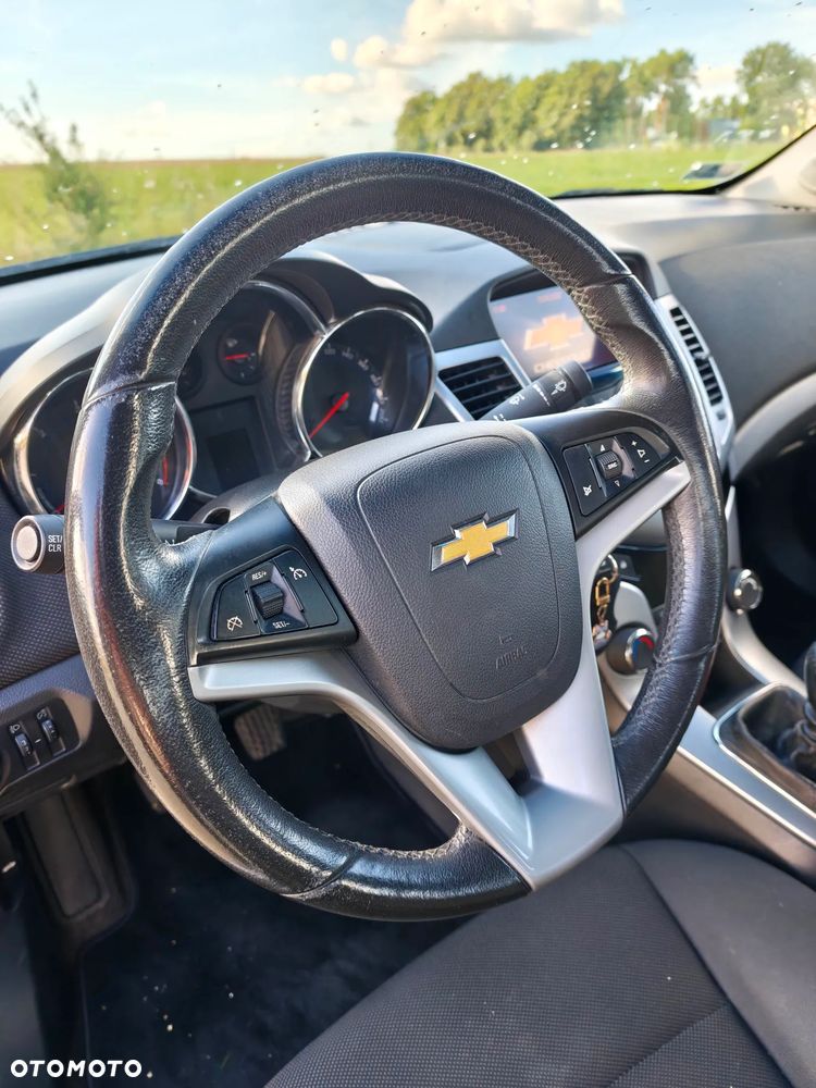 Chevrolet Cruze 2.0 D LT+ - 14