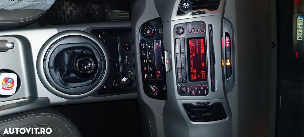 Kia Sportage 1.7 DSL MT 4x2 STYLE - 13