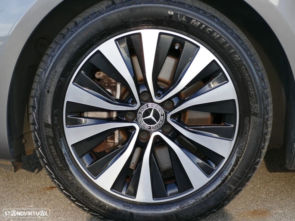 Mercedes-Benz A 250 e Progressive - 7