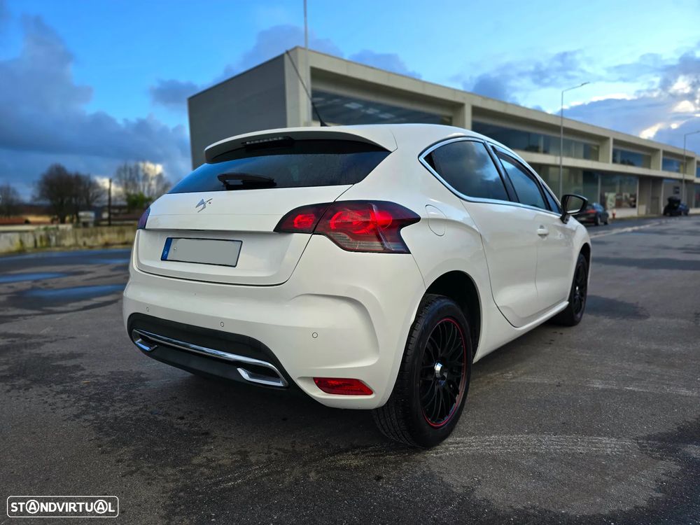 Citroën C4 1.6 e-HDi Exclusive CMP6 - 4