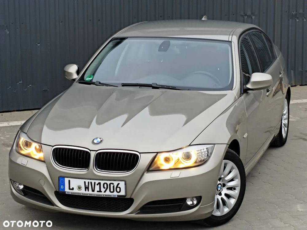BMW Seria 3 318i Edition Exclusive - 8
