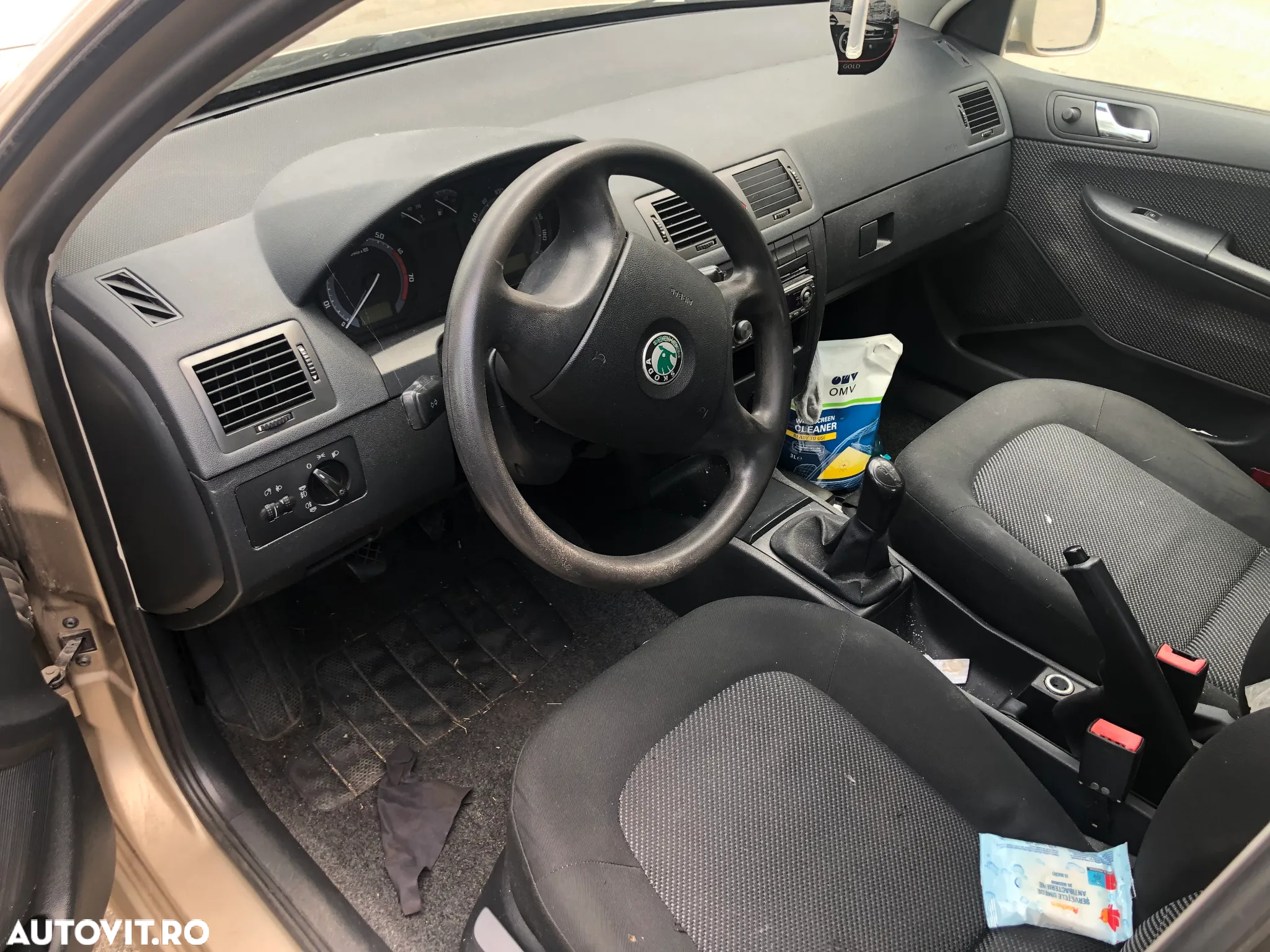 Dezmembrez Skoda Fabia 1 facelift 2006 bej auriu 1.2 benzina BME - 6