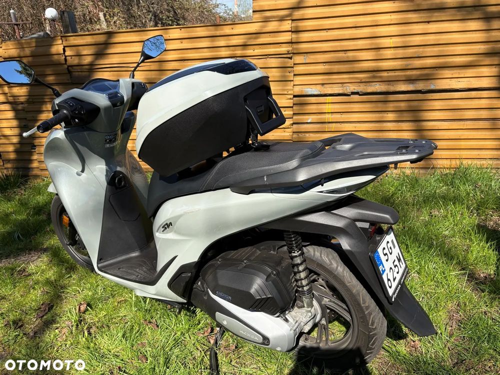 Honda SH - 17
