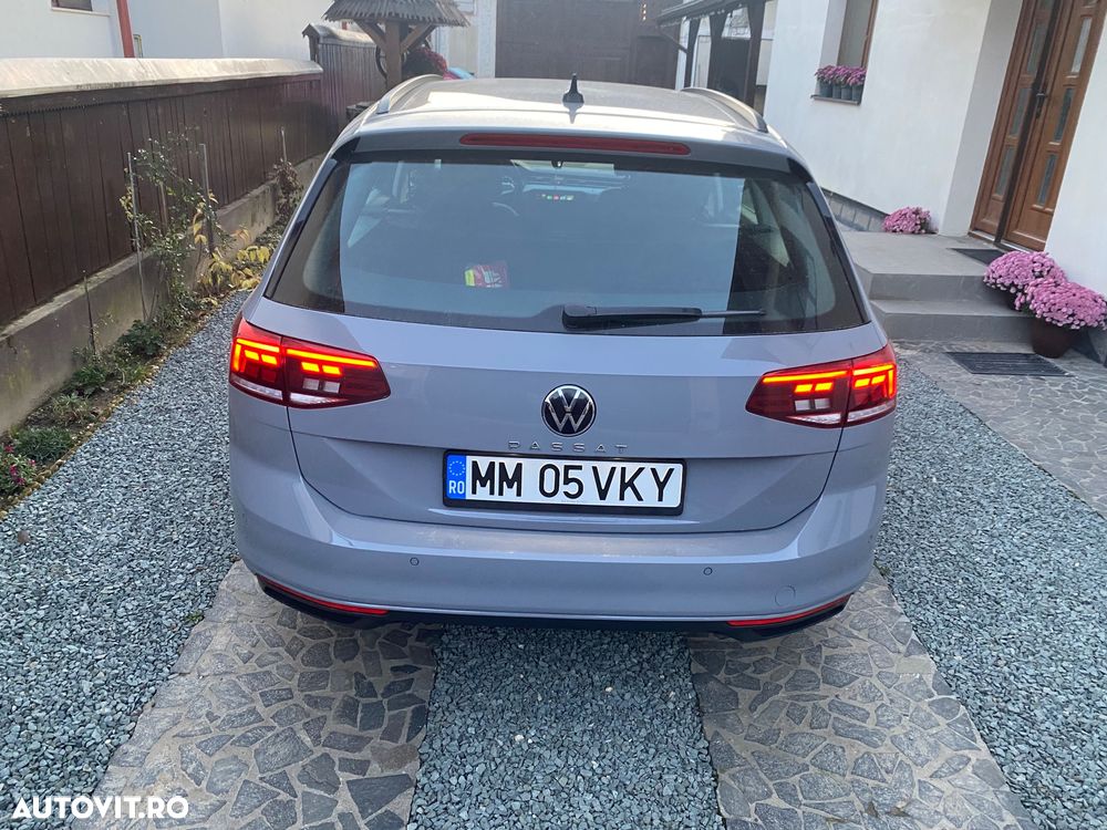 Volkswagen Passat 2.0 TDI SCR DSG Comfortline - 10