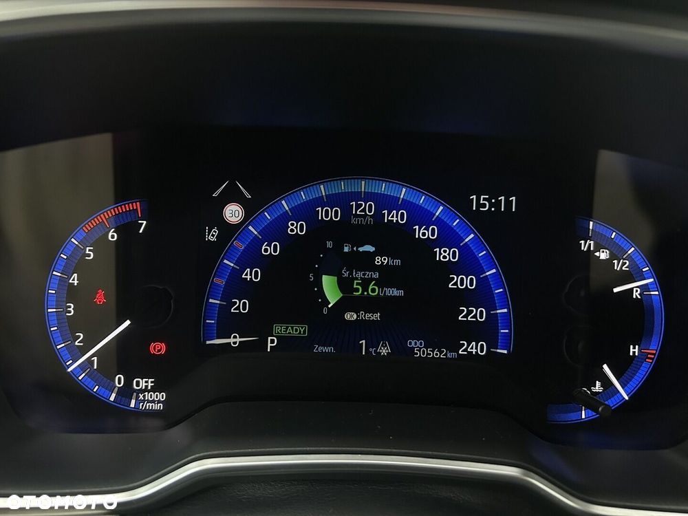 Toyota Corolla 1.8 Hybrid Comfort - 17