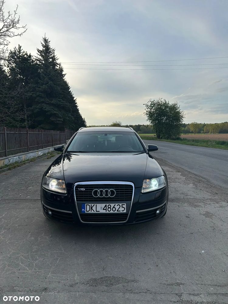 Audi A6 Avant 2.4 - 1