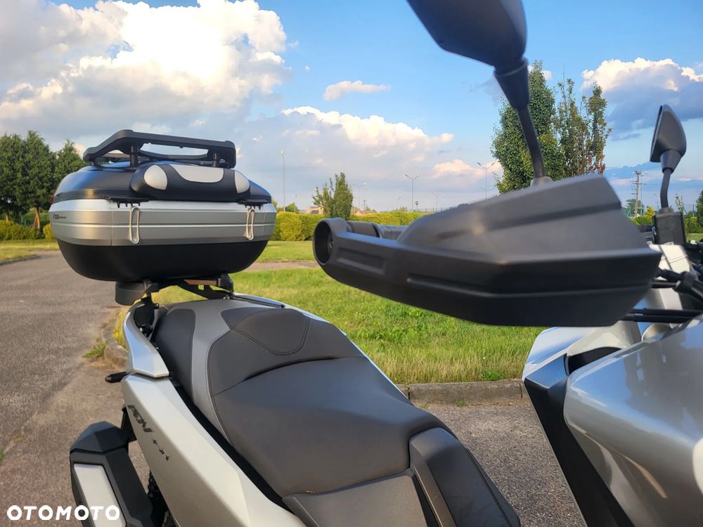 Honda ADV350 - 14