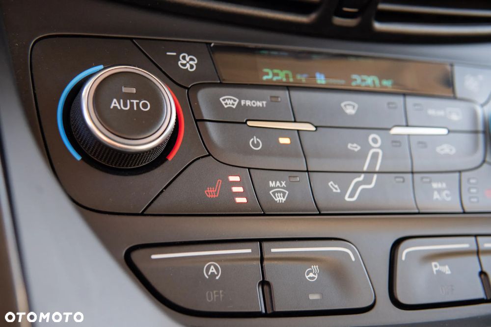 Ford C-MAX 1.5 EcoBoost Titanium ASS - 23