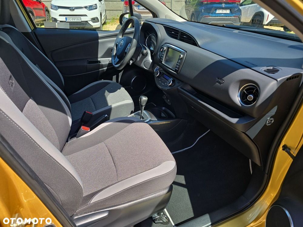 Toyota Yaris - 8
