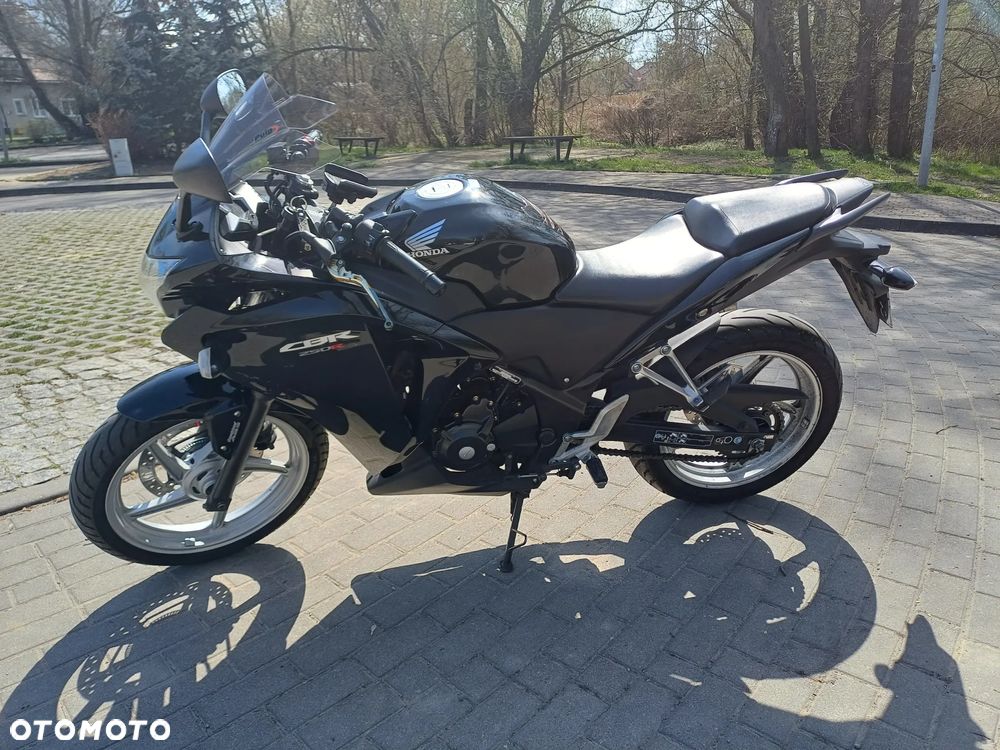 Honda CBR - 2