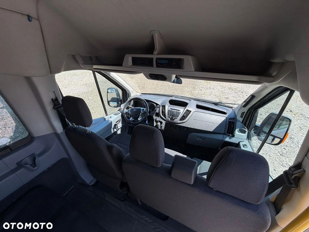 Ford Transit - 17