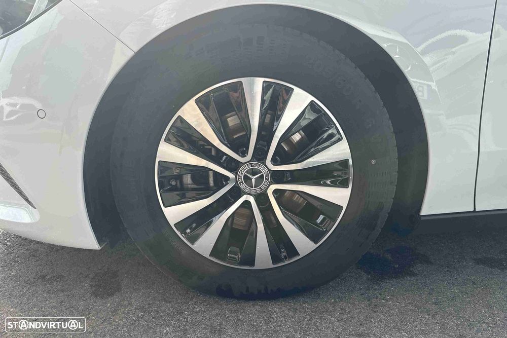 Mercedes-Benz B 180 d - 6