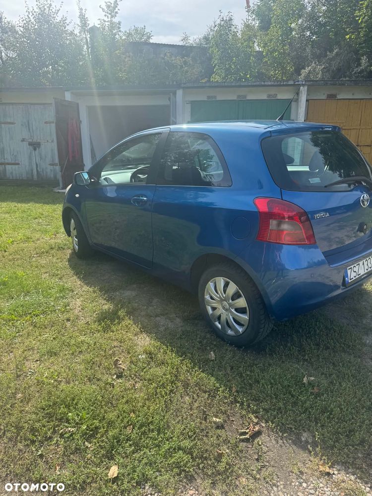 Toyota Yaris 1.3 Luna A/C - 4