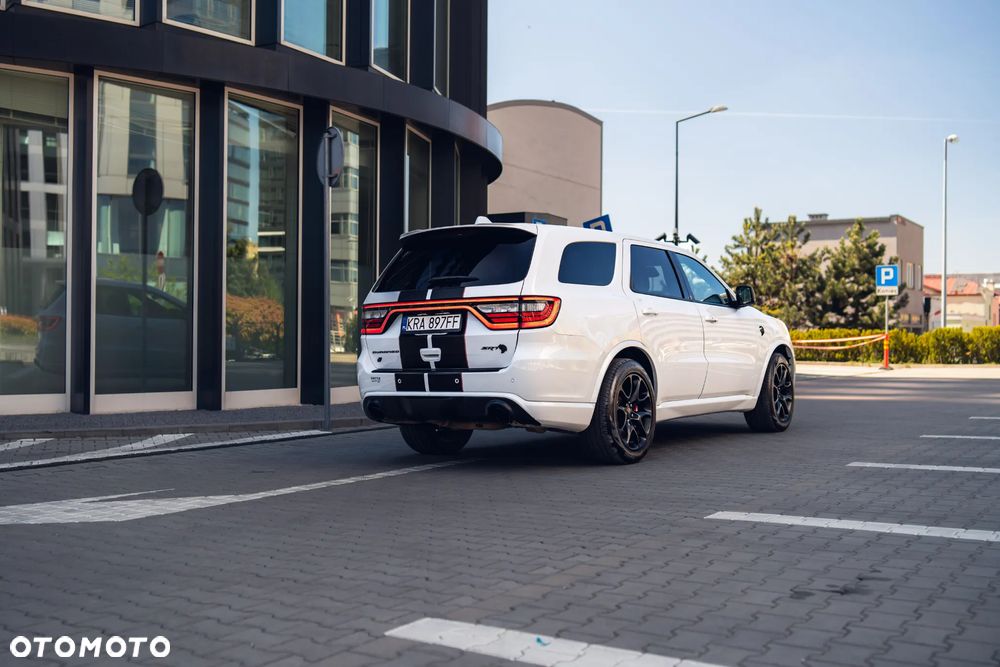Dodge Durango 6.4 SRT - 5