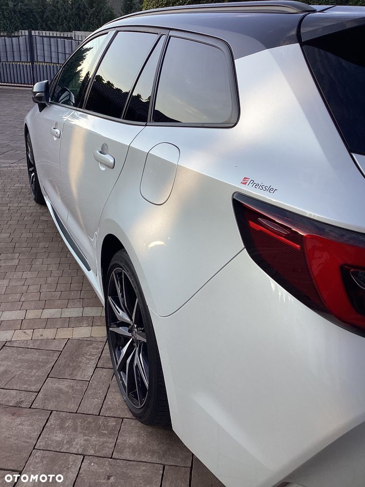 Toyota Corolla 2.0 Hybrid GR Sport - 32