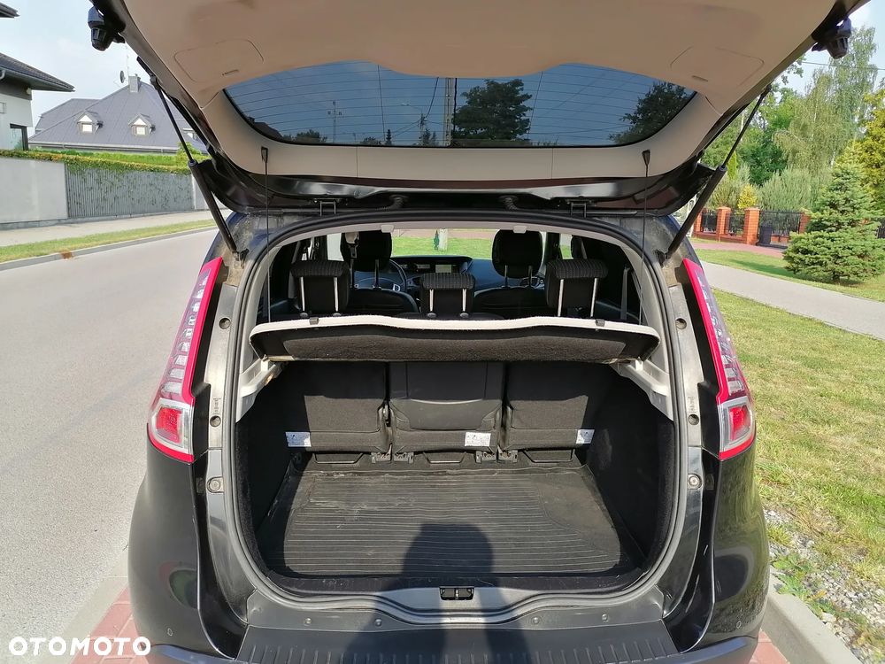 Renault Scenic 1.6 dCi Energy Bose Edition S&S - 12
