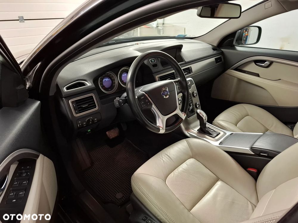 Volvo XC 70 D4 AWD Summum EU6 - 12