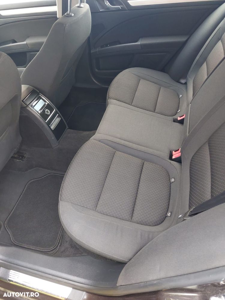 Skoda Superb 2.0 TDI Ambition - 7