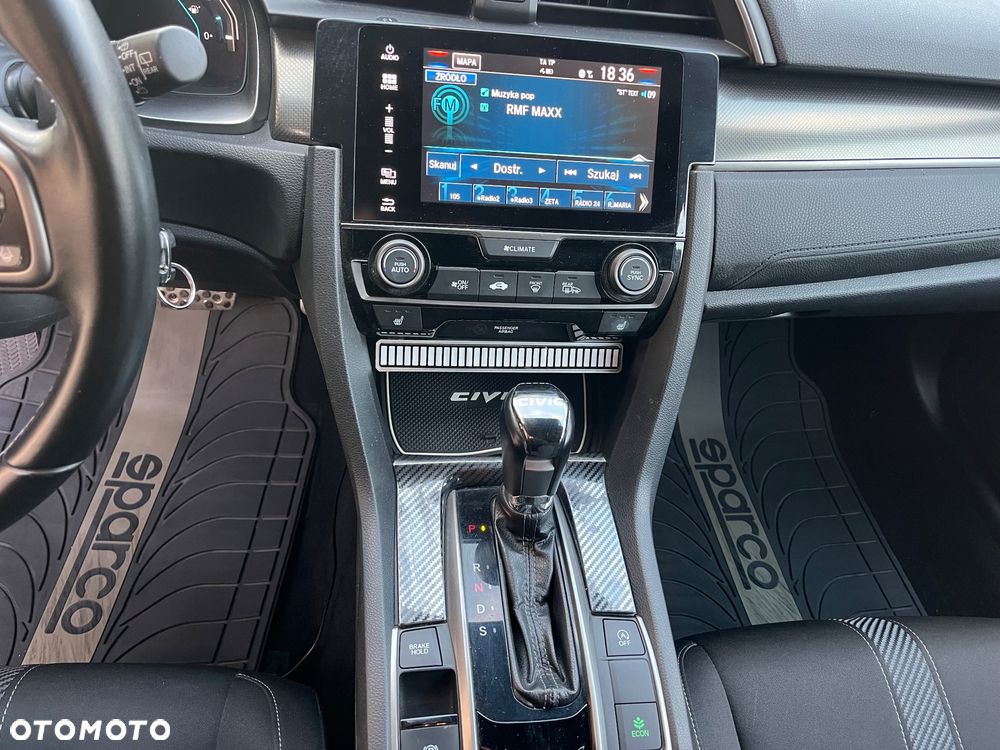 Honda Civic 1.0 T Comfort Sport Line - 18