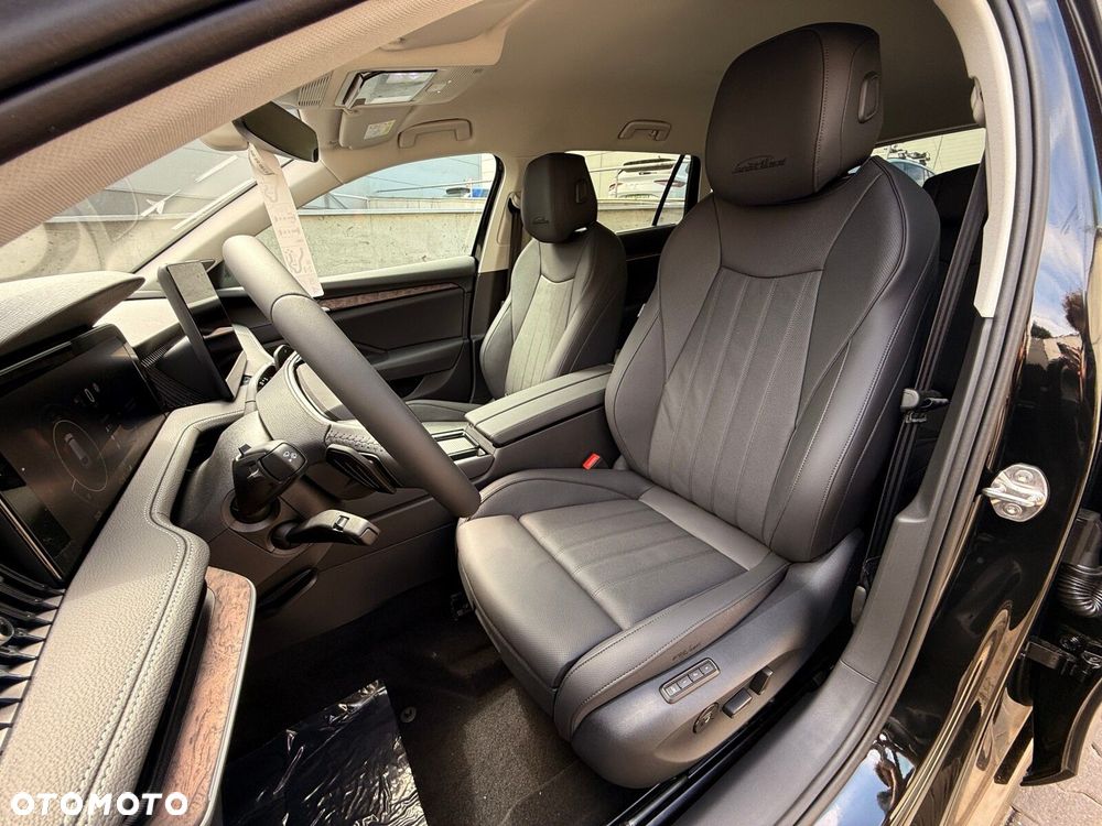 Skoda Superb 2.0 TDI SCR 4x4 L&K DSG - 12
