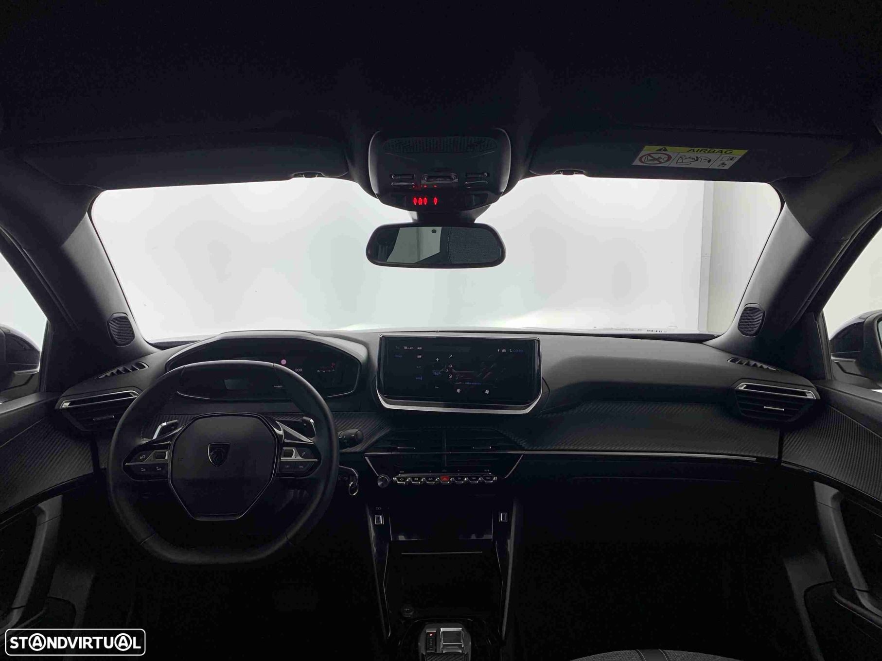 Peugeot 2008 1.2 PureTech Allure EAT8 - 13
