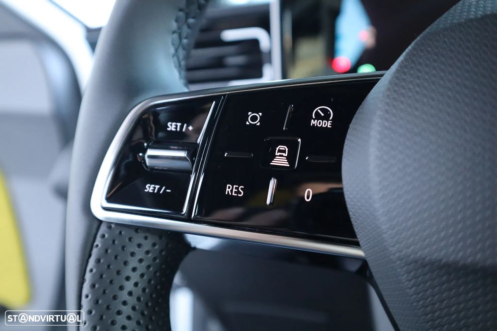 Renault 5 E-Tech 52 kWh Iconic Cinq Autonomia Conforto - 25