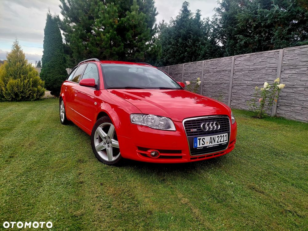 Audi A4 - 1