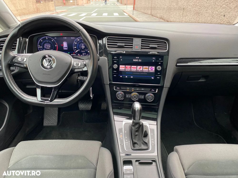 Volkswagen Golf 1.6 TDI DSG Highline - 17