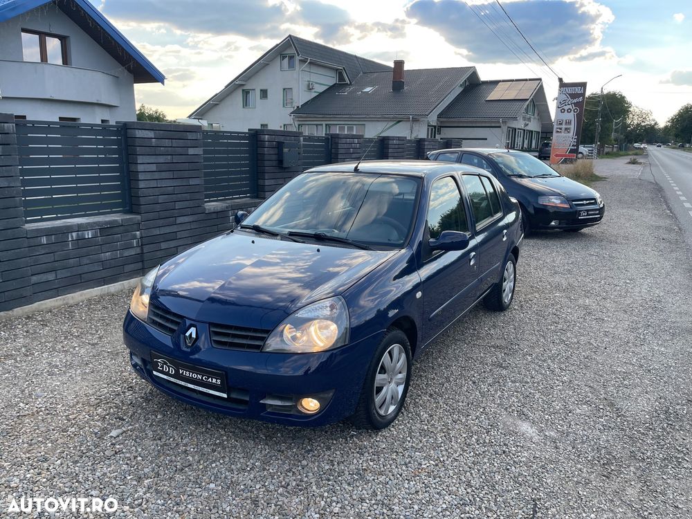 Renault Symbol - 10