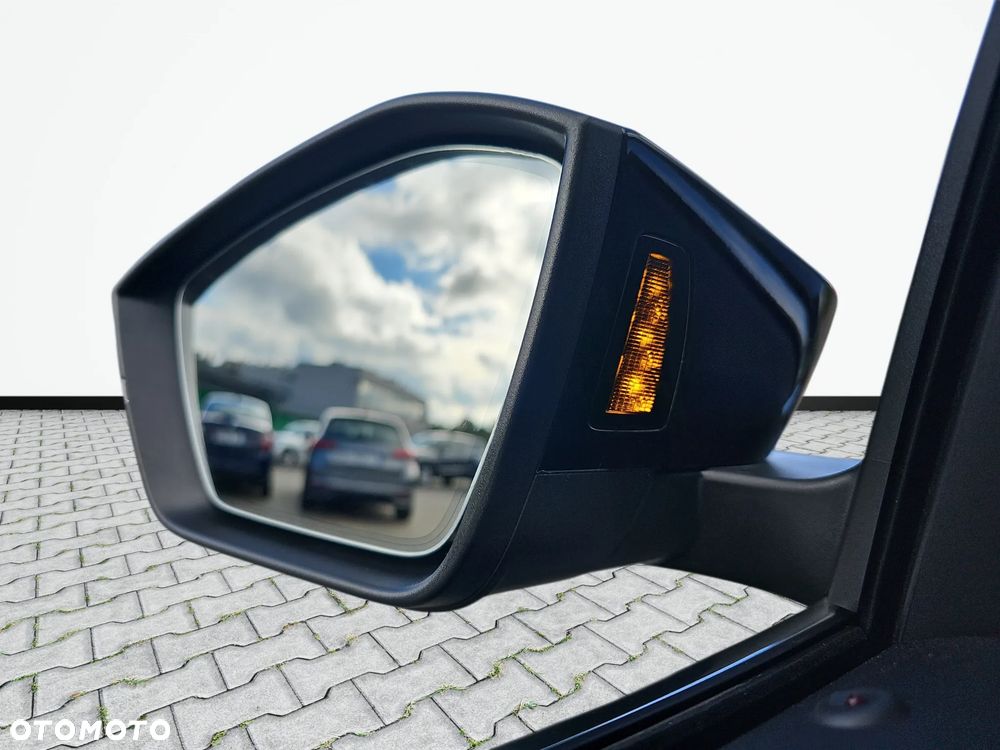 Skoda Octavia 1.5 TSI mHEV Selection DSG - 26