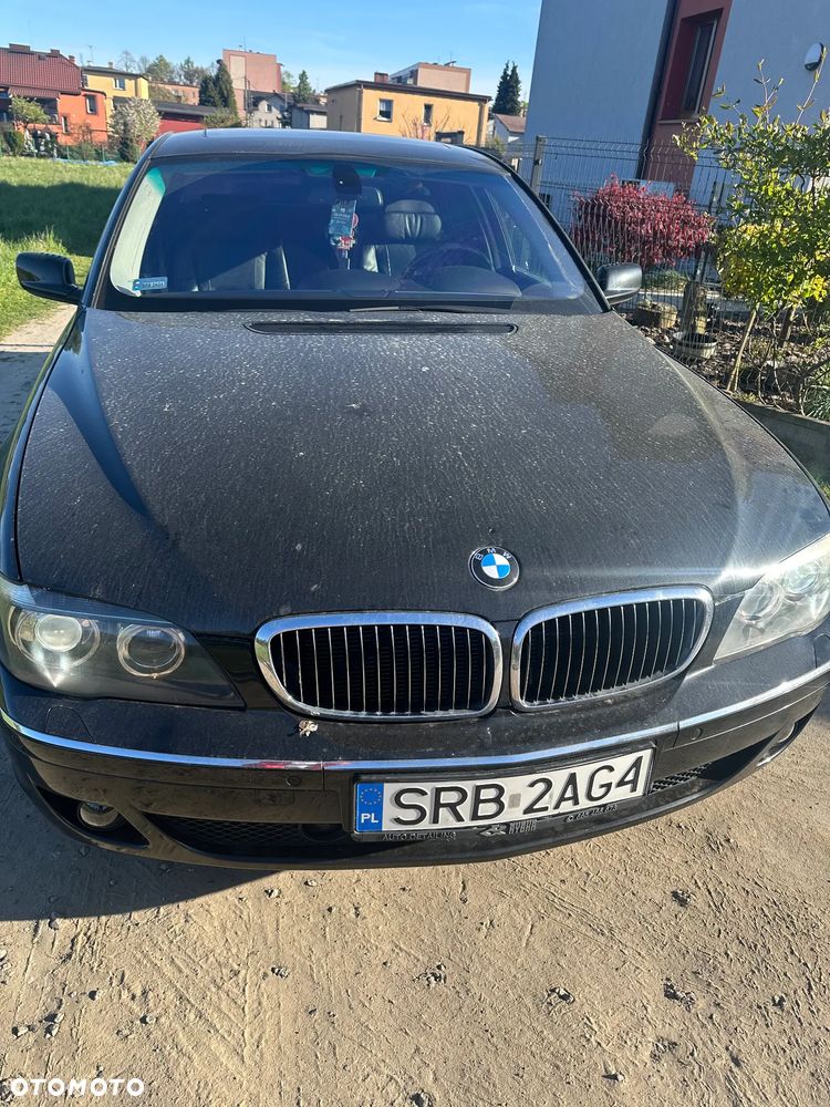 BMW Seria 7 740i - 2