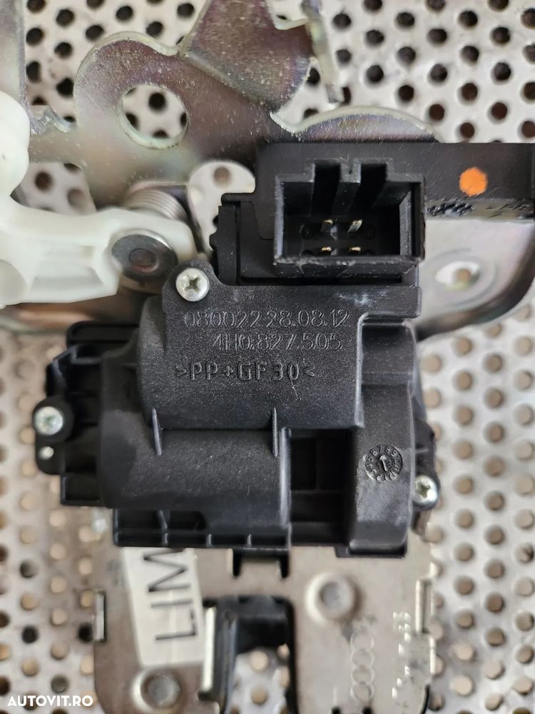 Broasca Blocator Incuietoare Portbagaj Audi A8 4H D4 An 2010-2011-2012-2013-2014-2015-2016-2017 Cod - 3