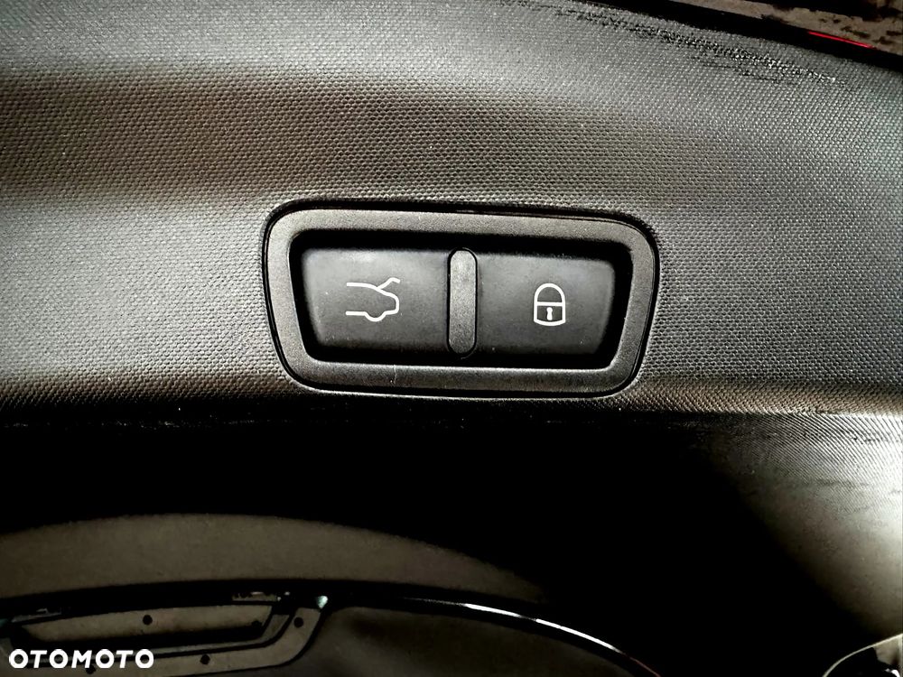 Alfa Romeo Stelvio 2.0 Turbo Sprint Q4 - 16