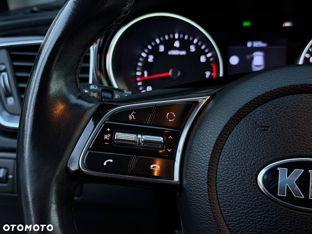 Kia Ceed 1.4 T-GDI L Business Line - 17