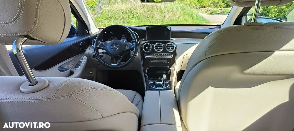 Mercedes-Benz GLC 220 d 4MATIC 9G-TRONIC - 4