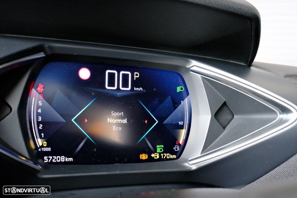 DS DS3 Crossback 1.2 PureTech So Chic EAT8 - 18