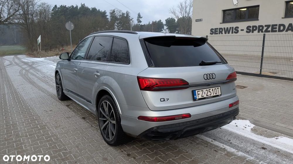 Audi Q7 50 TDI mHEV Quattro S Line Tiptr - 4