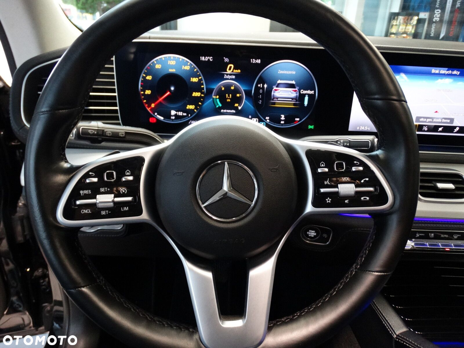 Mercedes-Benz GLE - 29