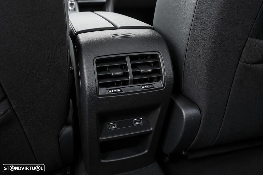 Peugeot 308 SW Hybrid 136 e-DSC6 Allure - 14