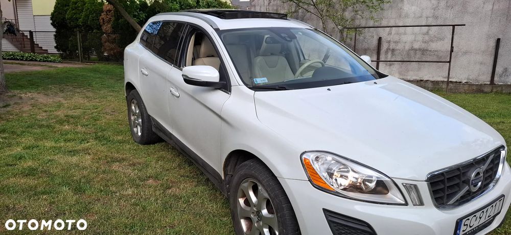 Volvo XC 60 3.2 AWD Kinetic - 2