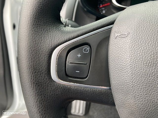 Renault Clio 1.5 dCi Zen - 11