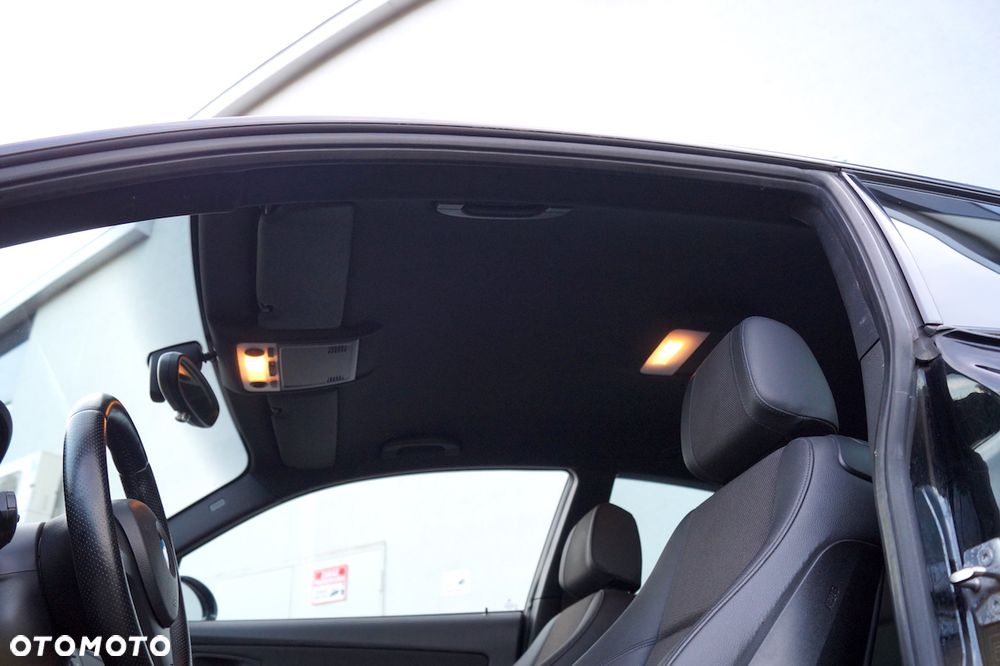 BMW Seria 1 - 32