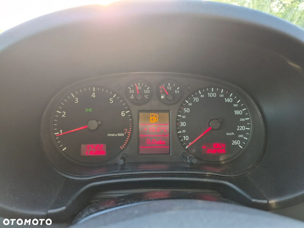 Audi A3 Sportback - 8