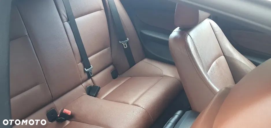 BMW Seria 1 123d - 12