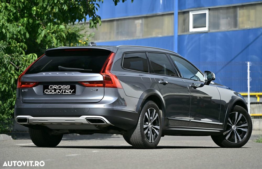 Volvo V90 - 5