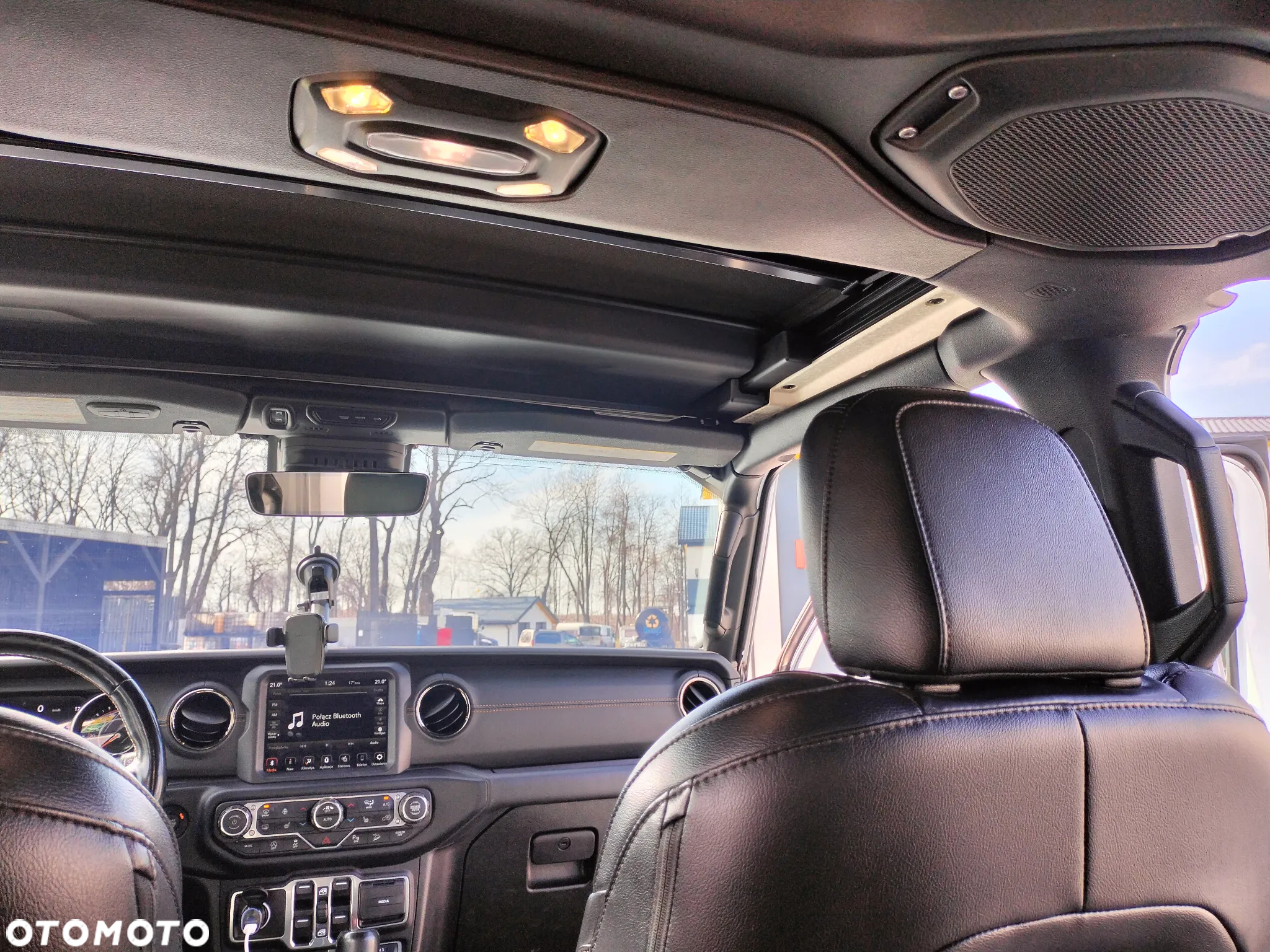 Jeep Wrangler - 27