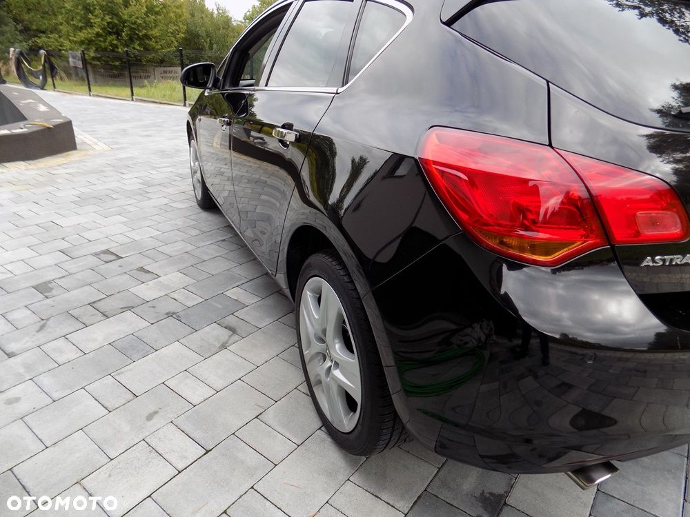 Opel Astra 1.4 Turbo - 27