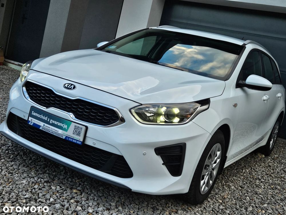 Kia Ceed - 4