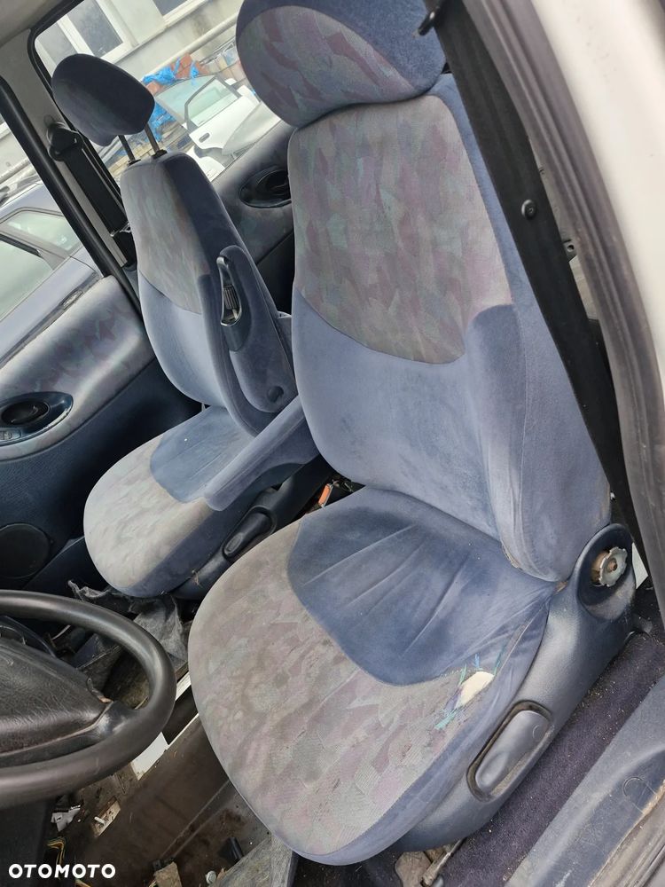 Fotel fotele obrotowe obrotnica FORD GALAXY 97 rok KAMPER - 1